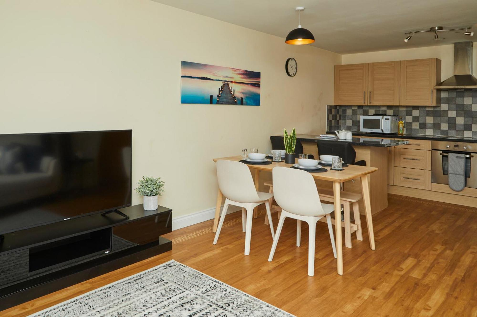 Stylish 2-Bedroom Apartment With Free Parking Halifax Esterno foto